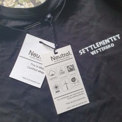 Settlementet T-shirt Alle er en del af fllesskabet